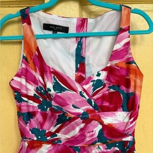 Nine West Vibrant Floral Knee Length Dress